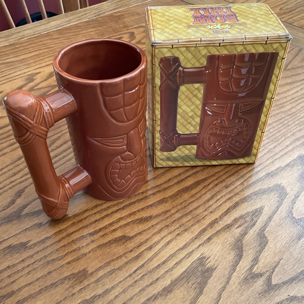 NIB Island Heritage Tiki Mug, 12 oz., Brown